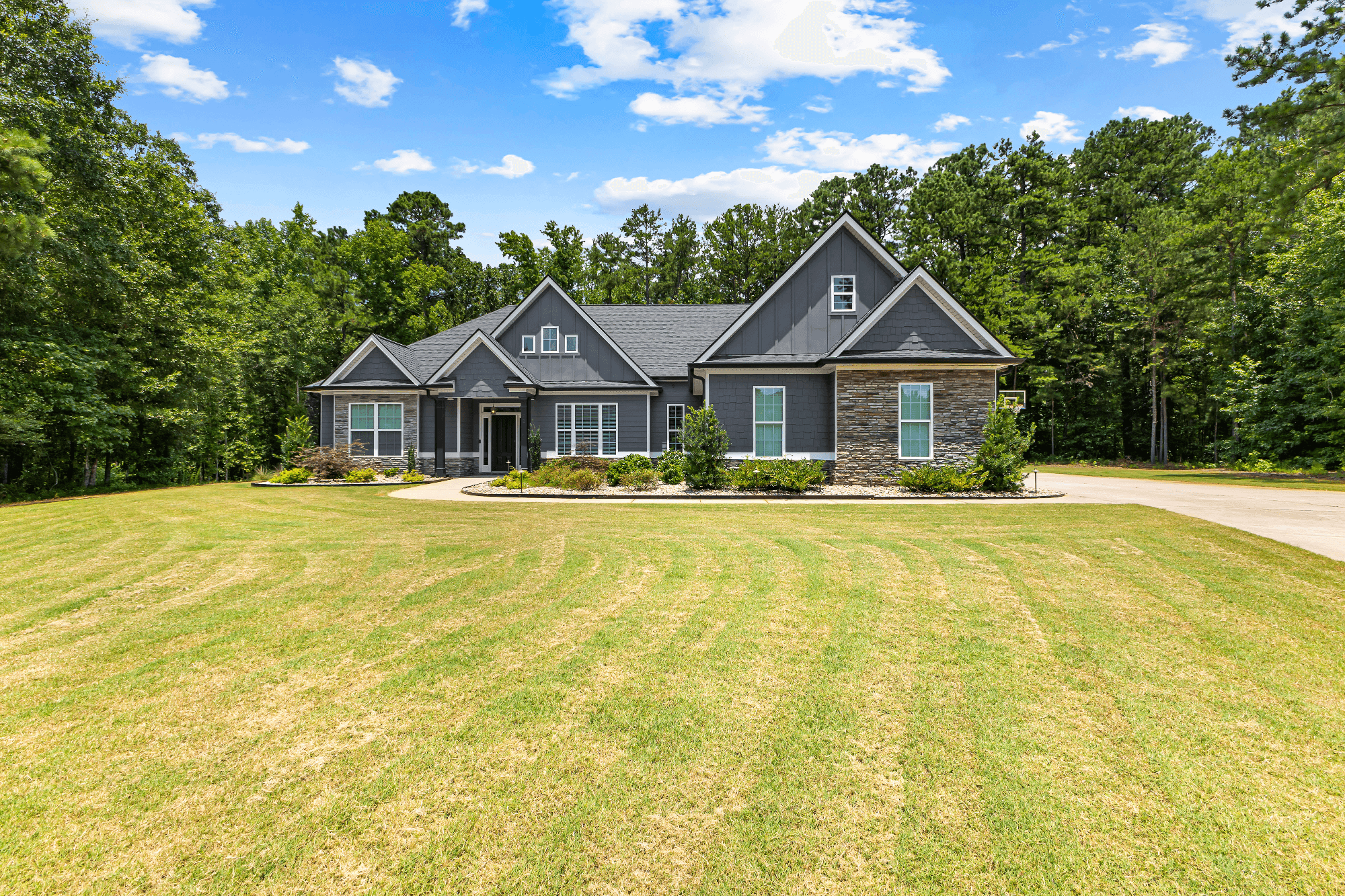 27 Dorian Court, Newnan, GA